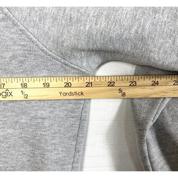 NFL Gray and Red Hoodie - Picture 10 of 13